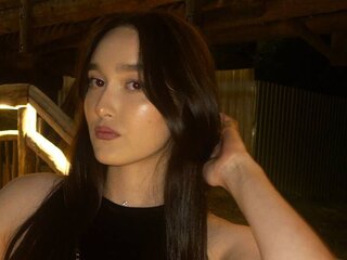 LindaMax's Current Model Photo