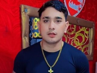 FelixBrowns's Current Model Photo