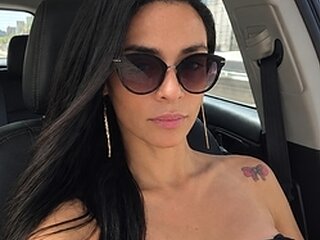 Isss Bella's 当前模型照片