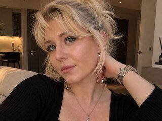 LorianaParkem's 当前模型照片