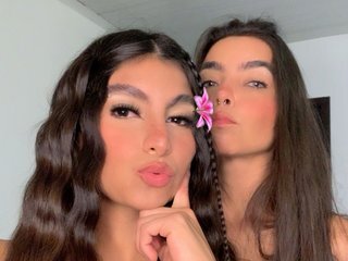 millyxnicoll1's Current Model Photo