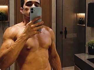 Ruan Ativo's Current Model Photo