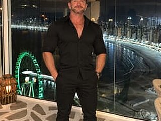 Leo Barao's Current Model Photo
